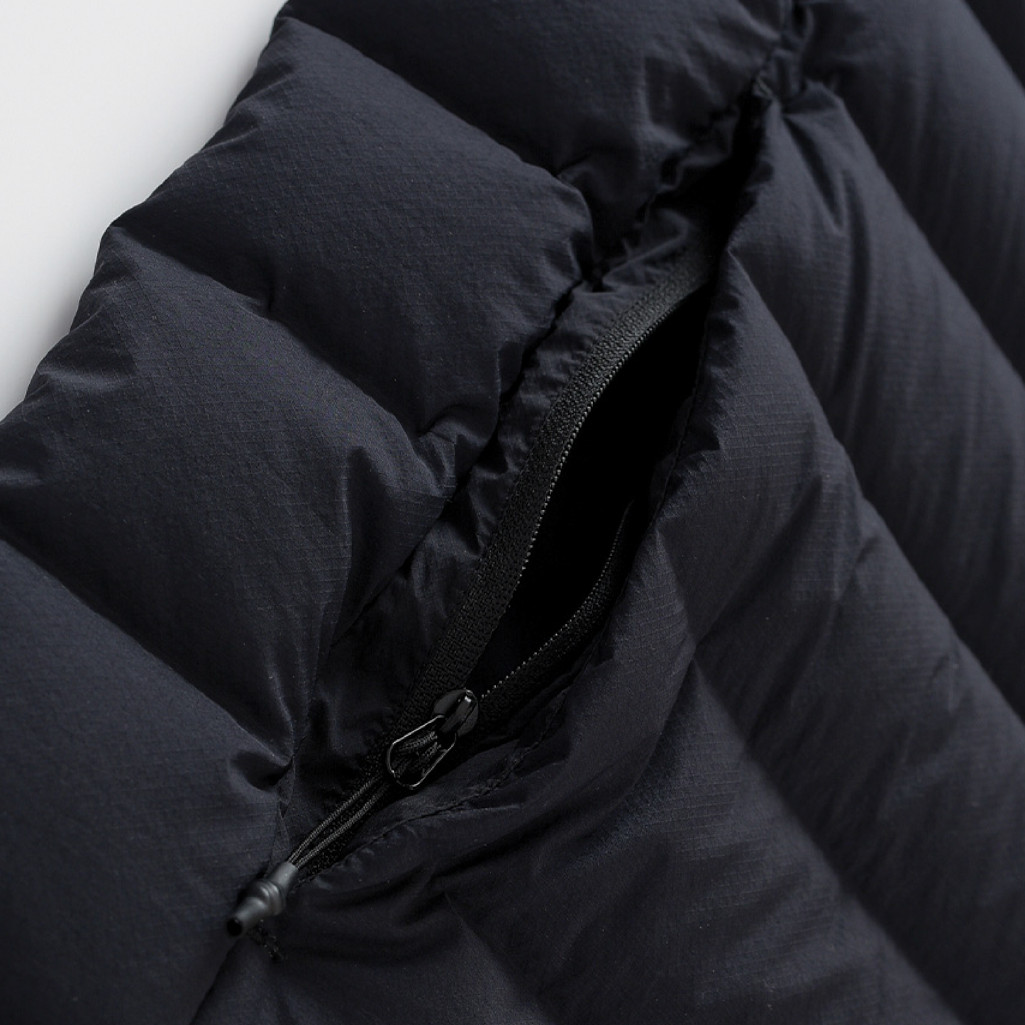 Men's Quest Down Vest Black