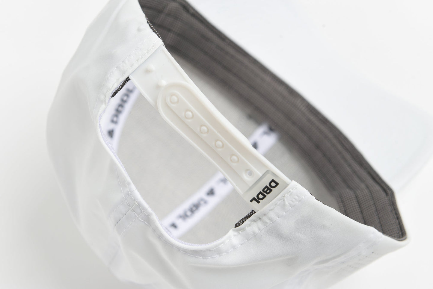 DBDLWhite Birdie Hat Blank