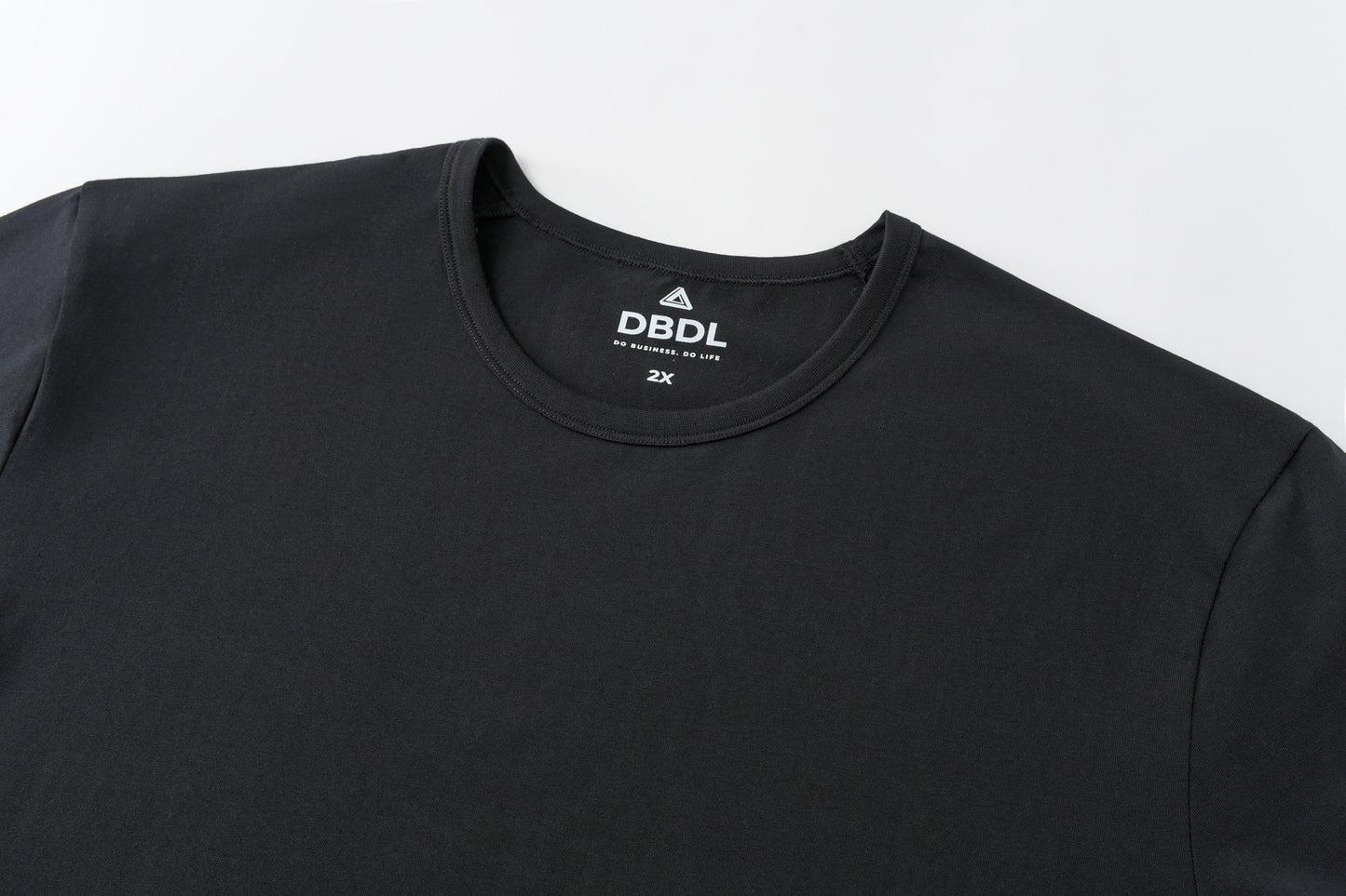 Classic Black Spectacle 2.0 Short Sleeve